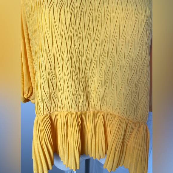 NWT Zara Spring Orange Yellow Flowy Pleated Blouse Top 3/4 Puff Sleeve Small - Picture 6 of 10